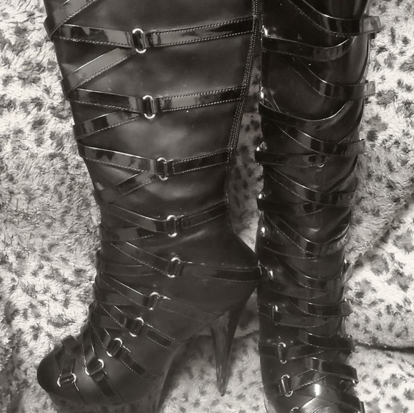 Women's size11 Stilletto 6" Heel Corset Boots - Picture 3 of 4